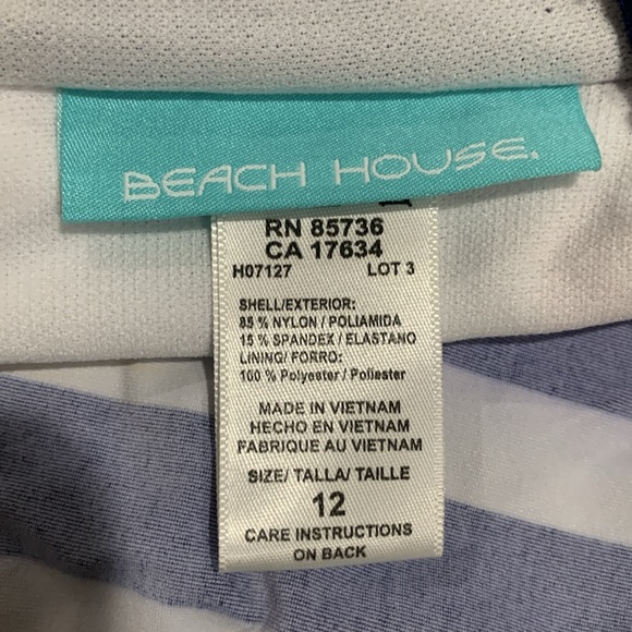 Swim top - Picture 8 of 8